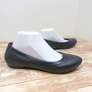 CROCS Solid Black Flat Ballet Loafer Slipper Dress Shoes Iconic Comfort Size 9
